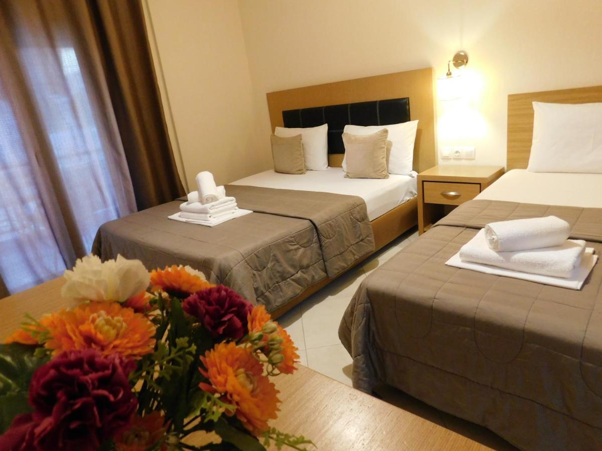 Anna House 3 Hotel ซาร์ตี ภายนอก รูปภาพ